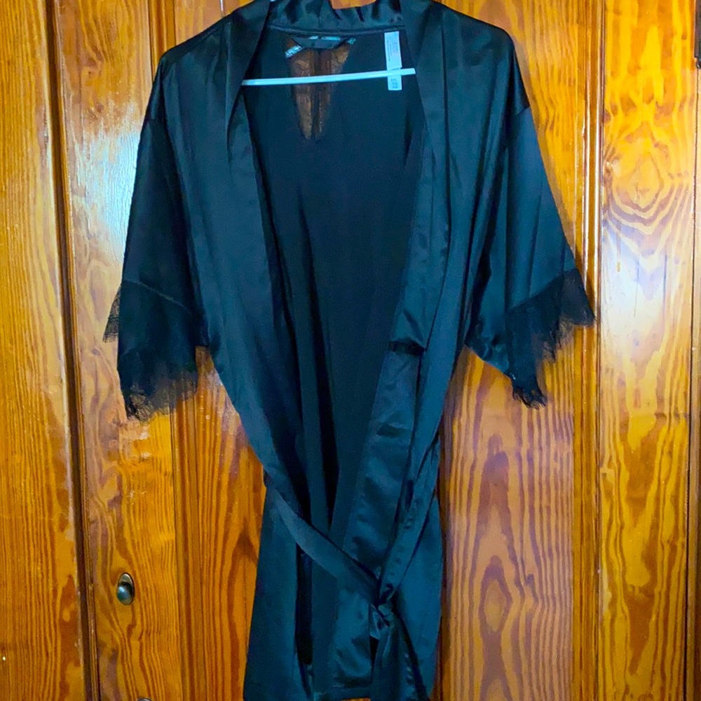 Black Intimates Robe